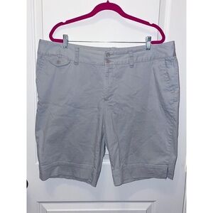 Grey shorts